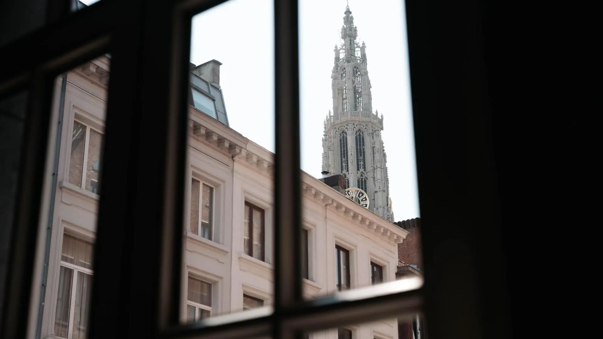 Cathedral View Luxurious Apartment Antwerp