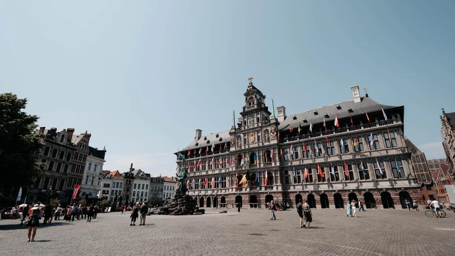 Cathedral View Luxurious Apartment Antwerp