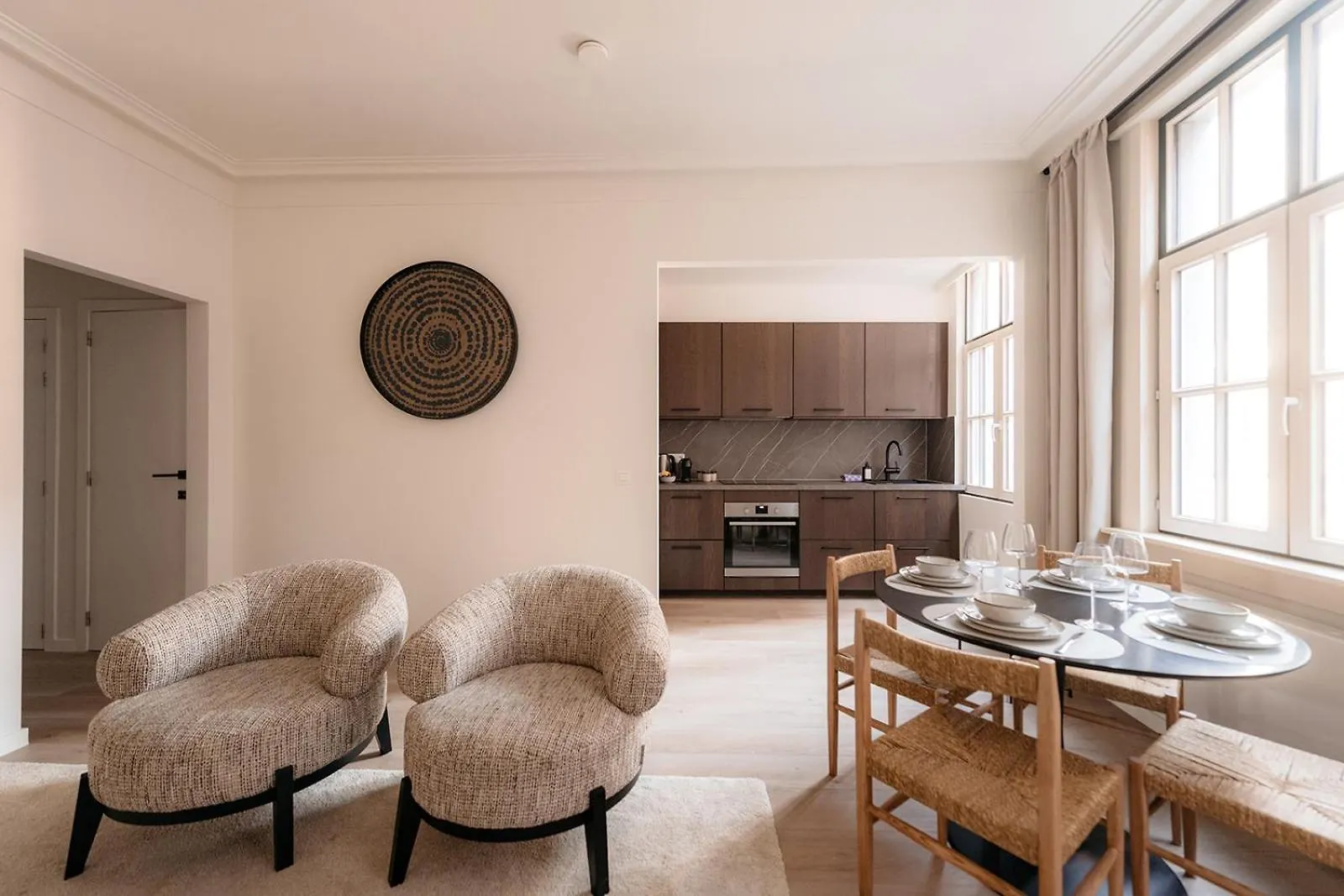 Cathedral View Luxurious Apartment contacts
